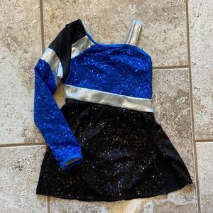 Girls Dance /Cheer outfit